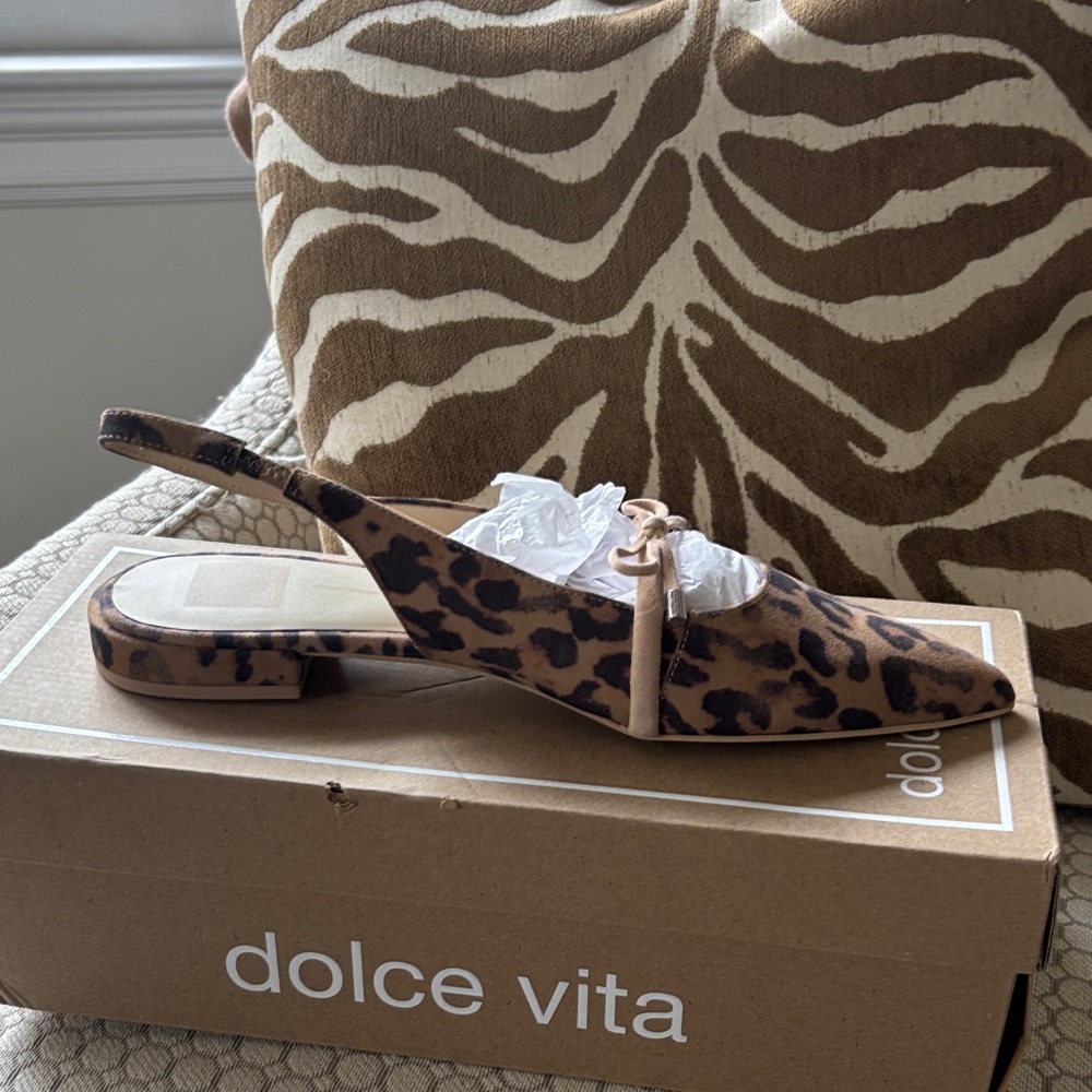 Dolce Vita Payge Leopard Print Slingback Pointed Flats - Brown/Black
